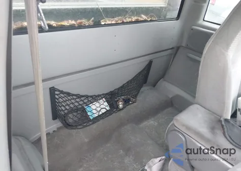 1999 Mazda B3000 Se/Tl z USA, uszkodzony, nr VIN 4F4YR16V4XTM15193